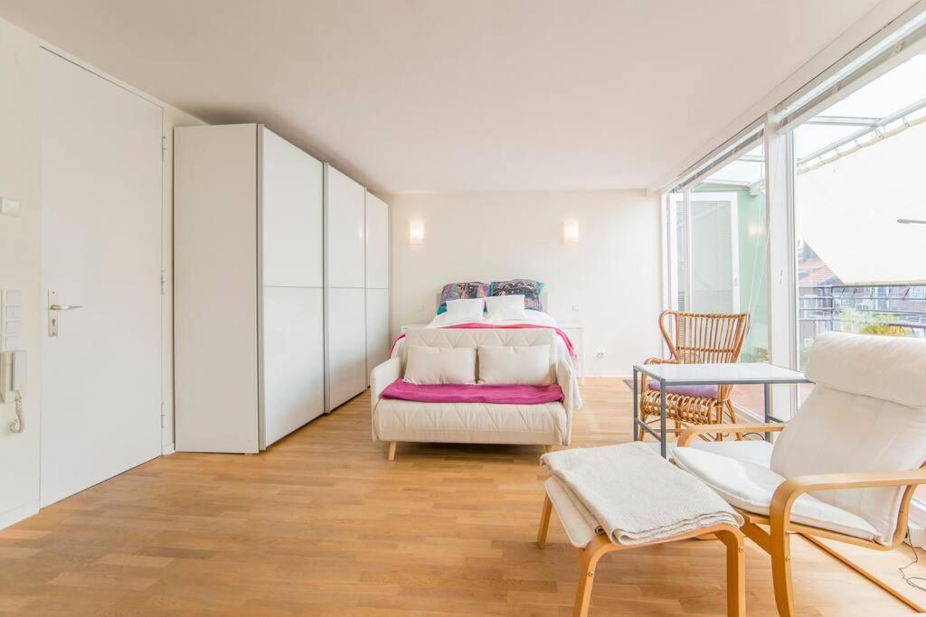Modernes, Sonniges Appartement Im Herzen Von Duesseldorf Bagian luar foto